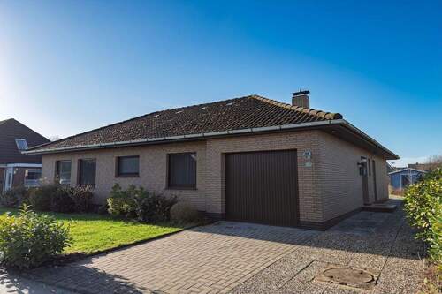 Hausansicht - 4 Zimmer Einfamilienhaus zum Kaufen in Butjadingen