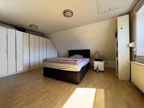 Zimmer 2 - 