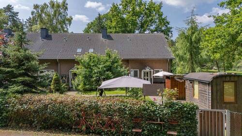 Vorderansicht - 6 Zimmer Reihenendhaus in Neustadt am Rübenberge