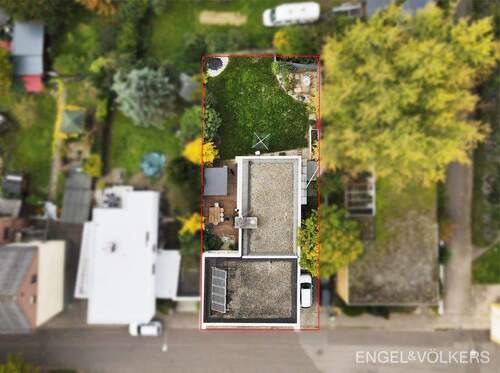 Bild 2 - 8 Zimmer Einfamilienhaus zum Kaufen in Quierschied