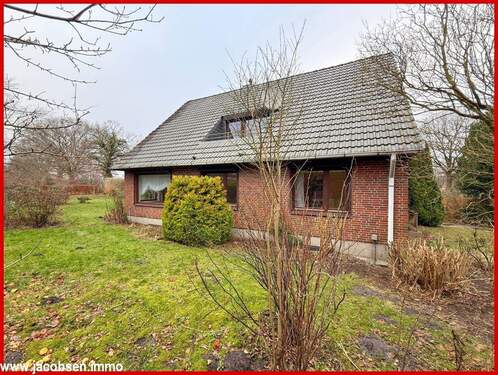 Süd-Ansicht - 6 Zimmer Einfamilienhaus in Neuberend