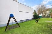 Privater Spielplatz - 