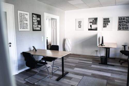 Eigener Schreibtischplatz 24/7 - 