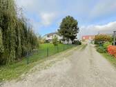 Einfahrt - Grundstück in Hallbergmoos zum Kaufen