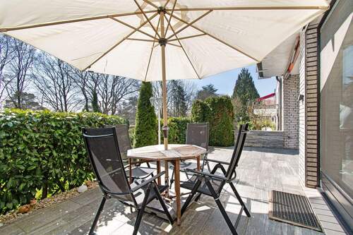 Ein sonniges 4. Zimmer im Sommer.jpg - 