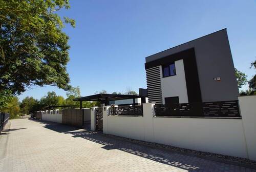 Bild2 - 9 Zimmer Einfamilienhaus zum Kaufen in Halle (Saale)-Dölau