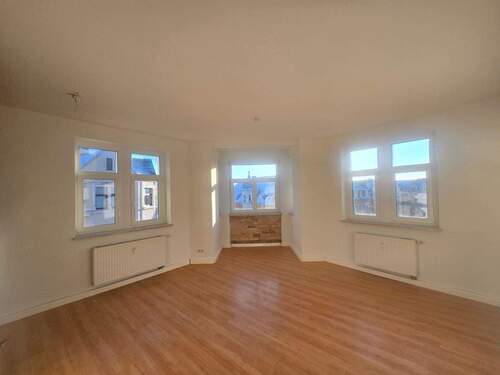 DG rechts in Vermietung - 