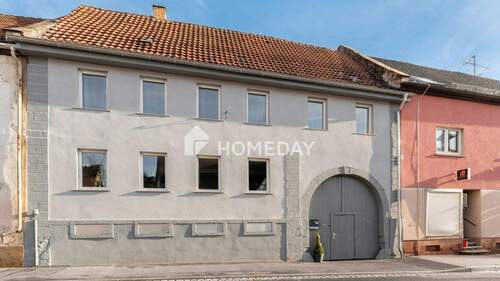 Außenansicht 2 - 7 Zimmer Einfamilienhaus in Neubrunn