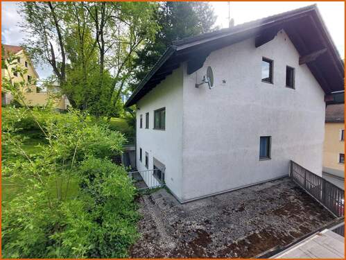 Seitenansicht - 7 Zimmer Einfamilienhaus in Zwiesel
