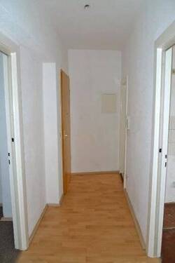 Flur - 3 Zimmer Etagenwohnung in Forst (Lausitz)