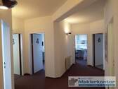 Flur Praxis/Büro - 