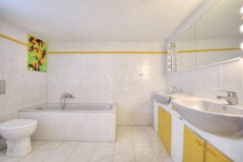 Badezimmer OG Haupthaus - 