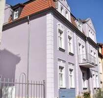 2-Zimmerwohnung mit Einbauküche, Balkonterrasse und Kfz-Stellplatz im Bürgergartenviertel - Naumburg (Saale)