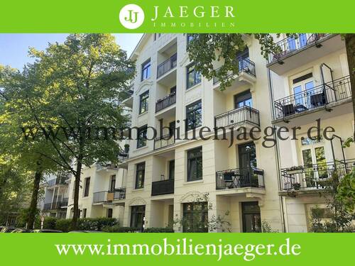 Hausansicht - Schinkelplatz und Mühlenkamp - Erdgeschoss-Altbau-Wohnung - Terrasse - Erstbezug nach Sanierung