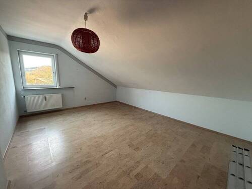 Schlafen - Etagenwohnung mit 52,00 m² in Höttingen zum Kaufen