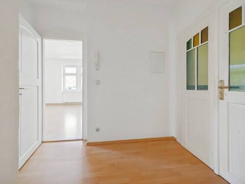 Eingangsbereich a - Etagenwohnung mit 67,30 m² in Sebnitz zur Miete