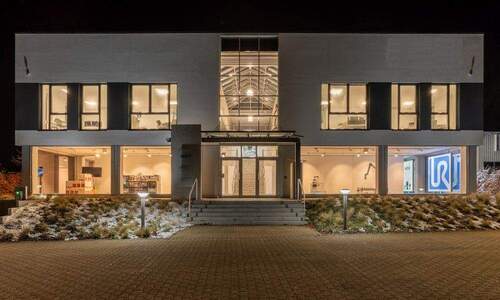 Abendstimmung 3 - Halle in Mönchweiler