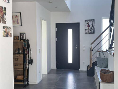 EG - Flur - Einfamilienhaus mit 140,00 m² in Harthausen zum Kaufen