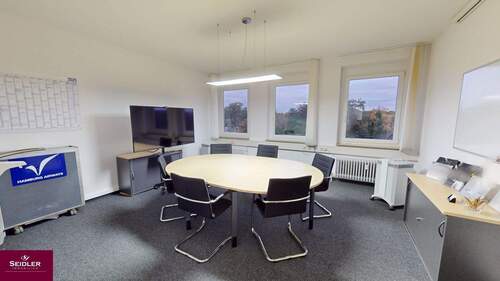 Besprechnungszimmer - 