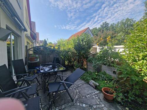Terrasse - Doppelhaushälfte mit 127,00 m&sup2; in Schwabach zum Kaufen
