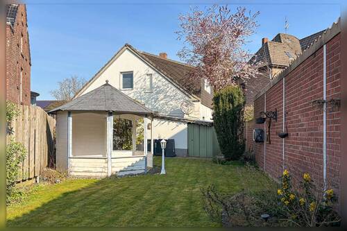Außenansicht - Garten - Raum für Ideen - Charmantes Einfamilienhaus in zentraler Lage von Bocholt