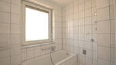 ..mit Wanne und Tageslicht - 