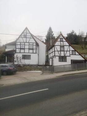 Straßenansicht - Eigenheim nur ca. 14 min. von Wilsdruff & ca. 25 min. von Dresden entfernt!