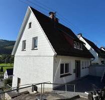 Komplett von innen saniertes Einfamilienhaus in Saalhausen! - Lennestadt