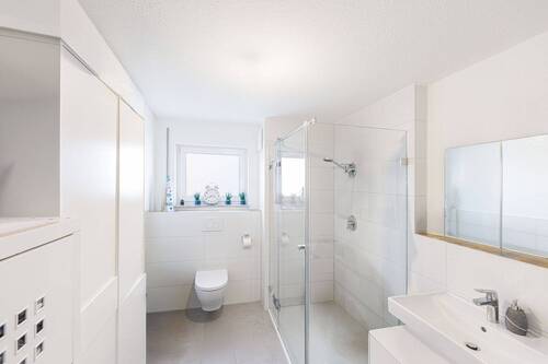 Badezimmer - 3 Zimmer Etagenwohnung in Eberdingen