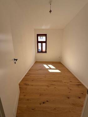 Wohnen - Provisionsfrei! - Sanierte und freie 2-Zimmer-Wohnung in St. Johannis