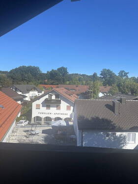 Blick vom der West Loggia - Etagenwohnung mit 85,00 m² in Glonn zum Kaufen