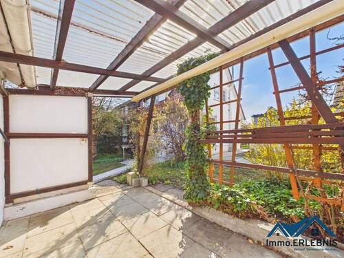 Überdachte Terrasse - 