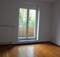 Dölitz-Dösen*tolle 2 Raum-Wohnung mit Balkon * Dielenfußboden* Tageslichtbad* EBK abkaufbar - Leipzig