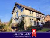 www.bender-immobilien.de - Ein-Zweifamilienhaus mit großem Grundstück in idyllischer Ortsrandlage zwischen Altenkirchen und HammSieg!
