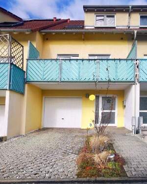 Eingangsbereich - Reihenhaus in begehrter Lage Dresden-Weixdorf