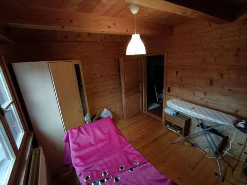 Kinderzimmer/Büro - 