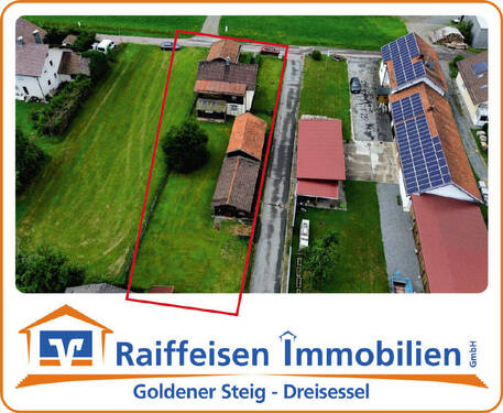 Ein/Zweifamilienhaus - Ein-Zweifamilienhaus in absolut ruhiger Randlage - GrafenauGroßarmschlag
