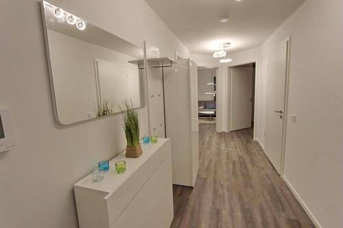 Flur 1 Musterwohnung - Etagenwohnung mit 66,70 m² in Kaltenkirchen zur Miete