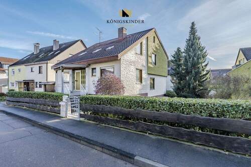 Frontansicht - Einfamilienhaus mit 188,10 m&sup2; in Filderstadt / Harthausen zum Kaufen