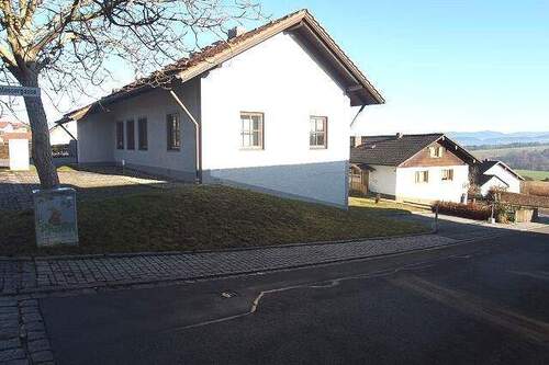 Ansicht Süden - 4 Zimmer Einfamilienhaus zum Kaufen in Zandt