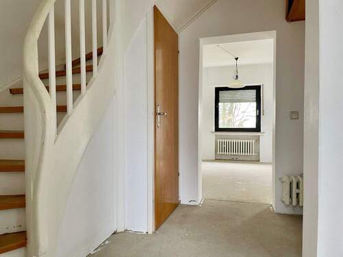 Diele - 4 Zimmer Reihenmittelhaus in Marienheide