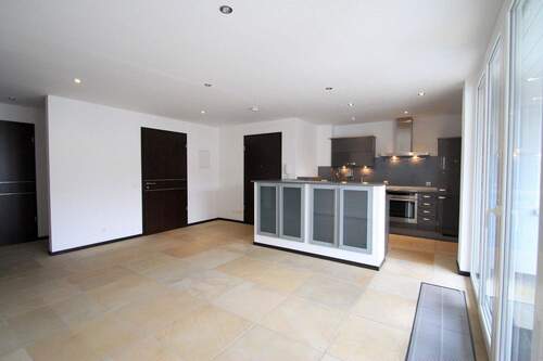 Wohnbereich - Zentrale 3-Zimmerwohnung in gehobener Ausstattung