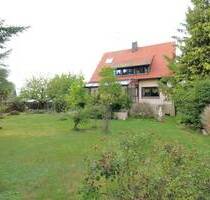 Einfamilienhaus mit großem Grundstück in Nürnberg-Fischbach !
