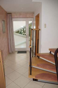 Flur / Treppenhaus EG - 