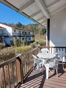 Balkon 1 - Ferienwohnung im Ferienpark Falkenstein - 3 Zimmer in idyllischer Atmosphäre! keine dauerhafte Eigennutzung möglich
