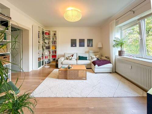 Wohnbereich - 3 Zimmer Etagenwohnung in Düsseldorf