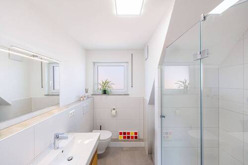 Badezimmer - Etagenwohnung mit 61,50 m&sup2; in Eberdingen zum Kaufen