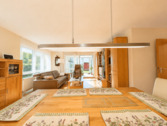 Wohnen 2 - Stilvolle große 5,5-Zimmer-EG-Wohnung mit großem Garten, 2 TG-Plätzen, Filderstadt-Bonlanden