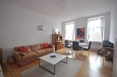 Wohnzimmer - 2 Zimmer Etagenwohnung zum Kaufen in Berlin