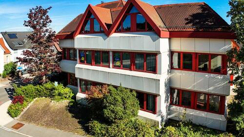 Außenansicht - Repräsentative Bürofläche mitten in Schönaich